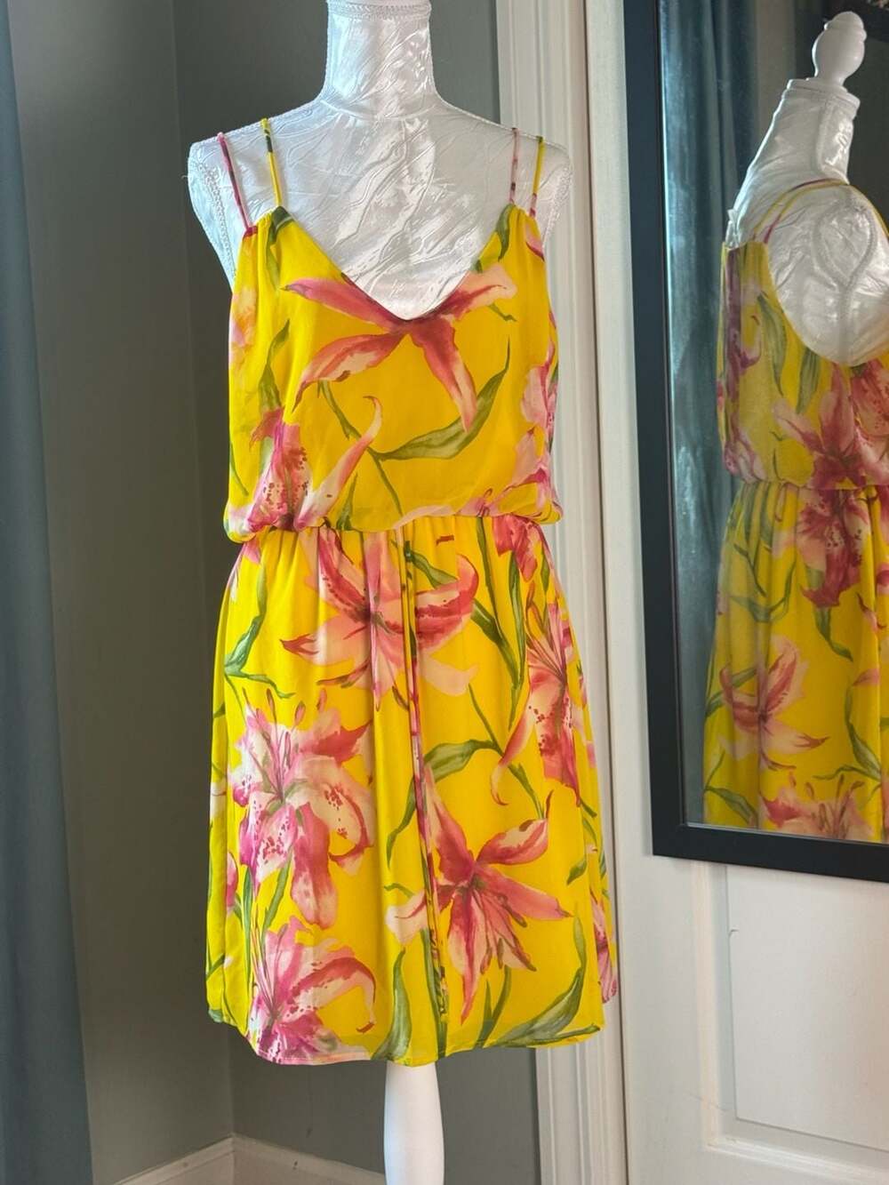 Hello Miss Yellow Floral Lily Cami Dress Tropical Tie Waist Sundress Size L